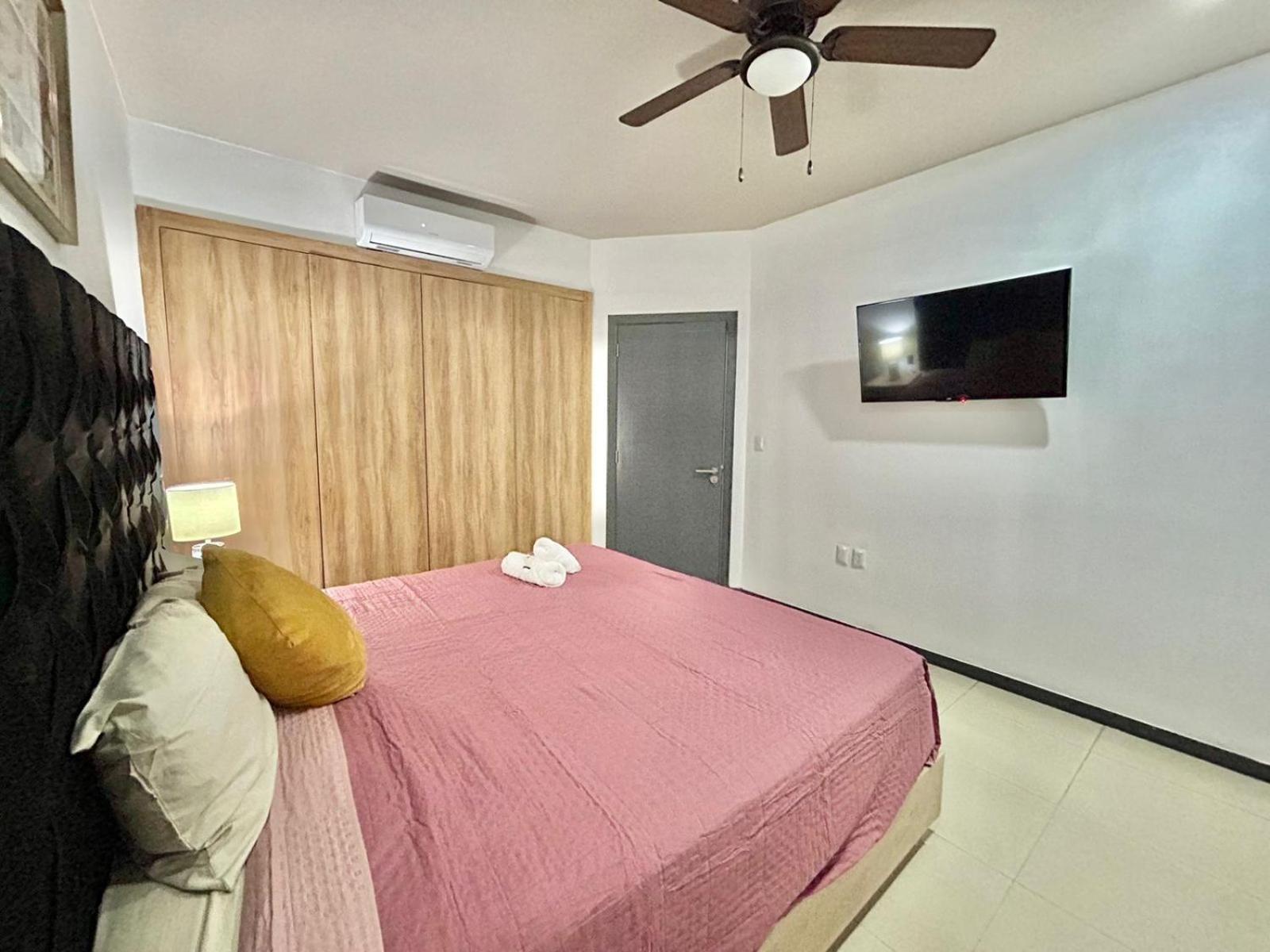 Departamento Cerca De La Marina Y Zona Dorada Apartamento